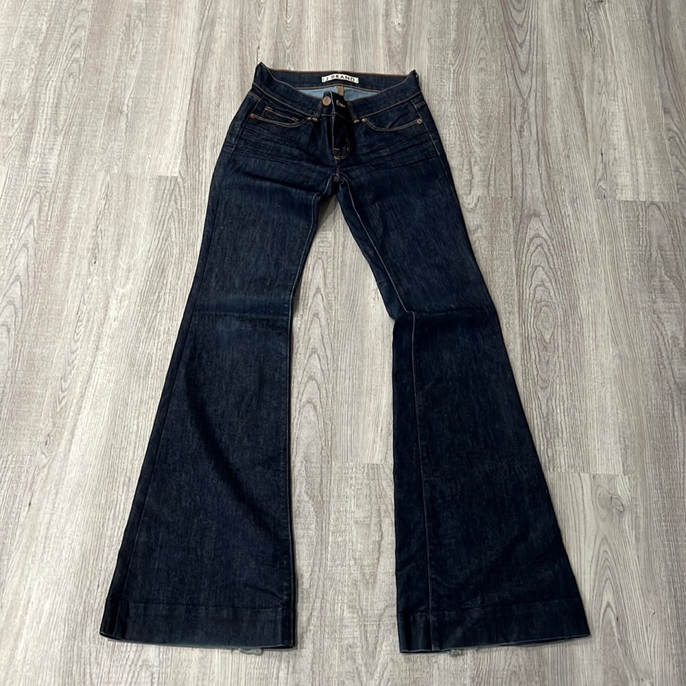 J BRAND low waist bell bottom jeans